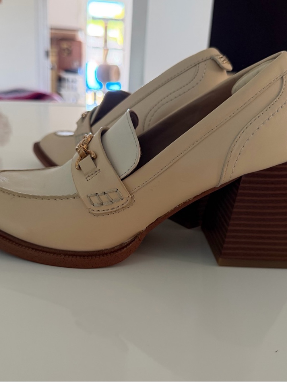 NWOT Sam Edelman Cream and Brown Leather Block Heel Loafers with Gold Chain - Picture 14 of 16